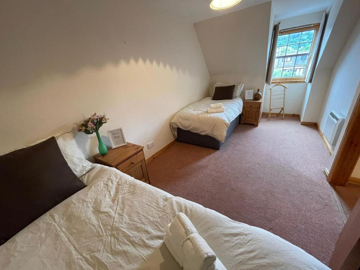 Lovely And Spacious 2Bd Holiday Retreat Ballater Exterior photo